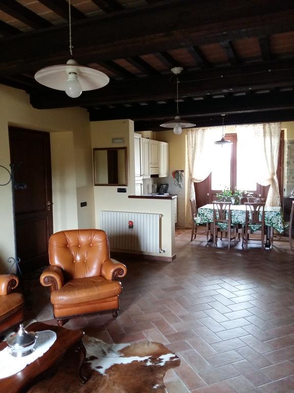Agriturismo Il Melo Valfabbrica Kültér fotó