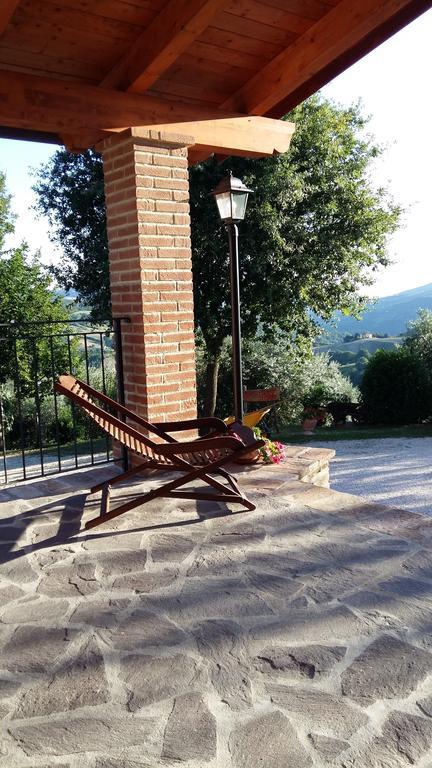 Agriturismo Il Melo Valfabbrica Kültér fotó