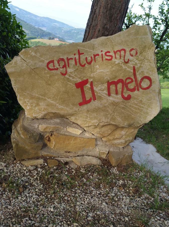 Agriturismo Il Melo Valfabbrica Kültér fotó